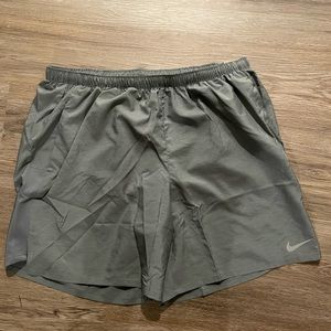 nike running shorts with lining. never worn. tags on. size XL
